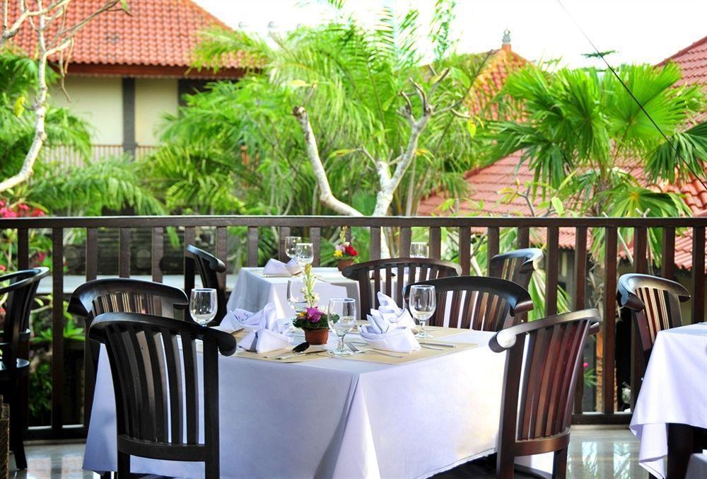Puri Yuma Hotel دنباسار المظهر الخارجي الصورة