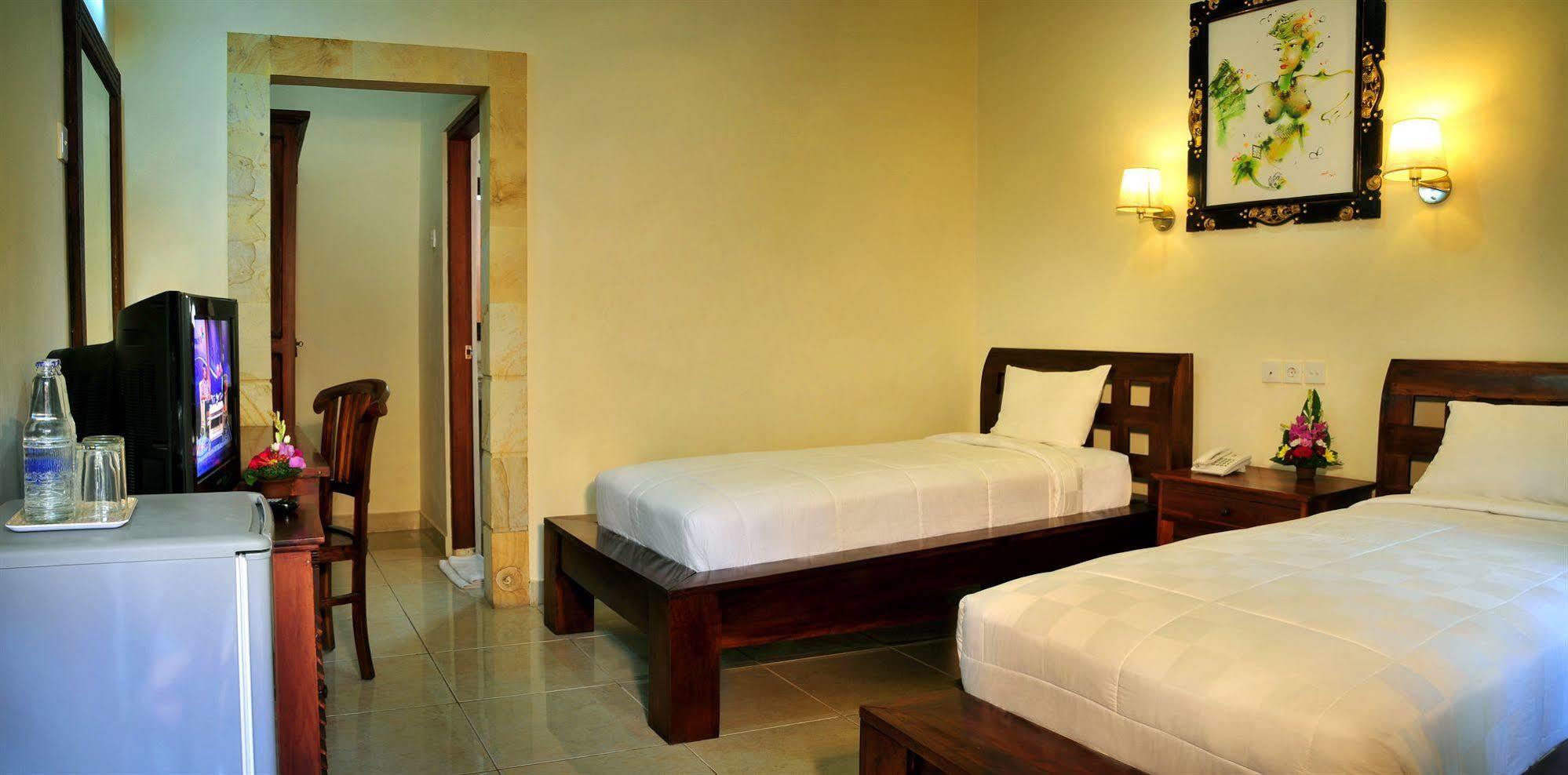 Puri Yuma Hotel دنباسار المظهر الخارجي الصورة
